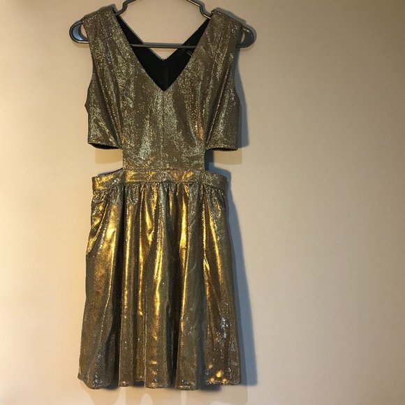 Forever 21 metallic gold fit and flare dress - Picture 1 of 7